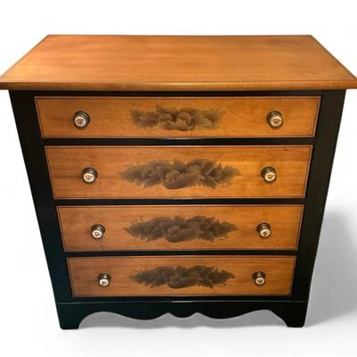 Hitchcock Chest of Drawers 