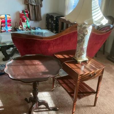 Mersman End Table, Pie Crust Tilt Top Table, Asian Table Lamp