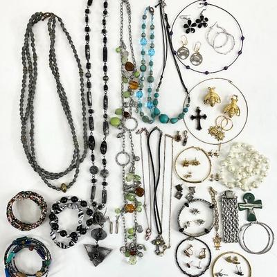 Sale Photo Thumbnail #34