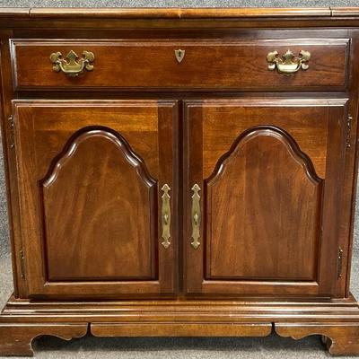 Sale Photo Thumbnail #586