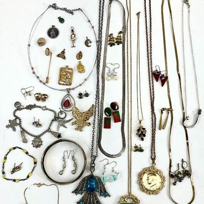 Sale Photo Thumbnail #419