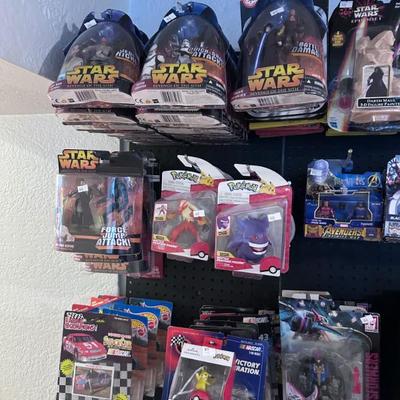 Sale Photo Thumbnail #174