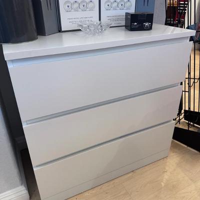 Sale Photo Thumbnail #74