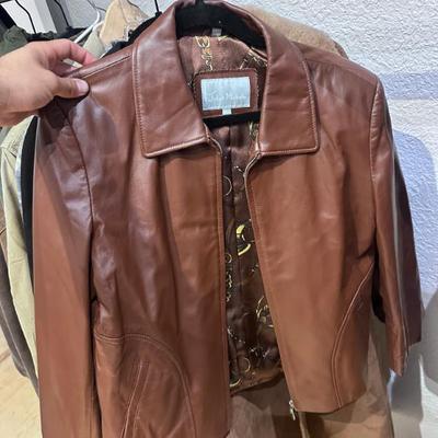 Sale Photo Thumbnail #160