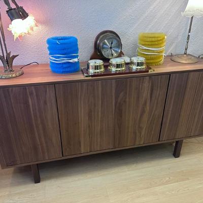 Sale Photo Thumbnail #44