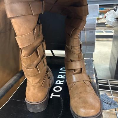 Sale Photo Thumbnail #14