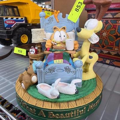 Sale Photo Thumbnail #389