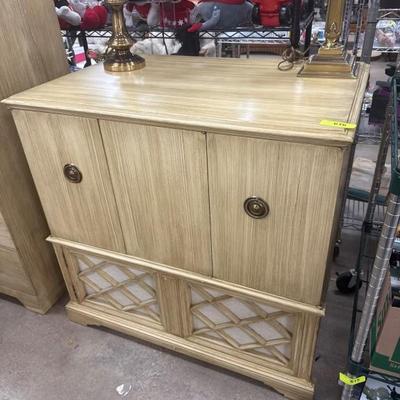 Sale Photo Thumbnail #152