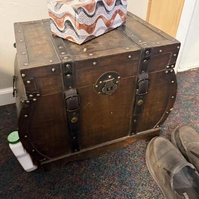 Sale Photo Thumbnail #323