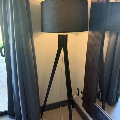 Sale Photo Thumbnail #351