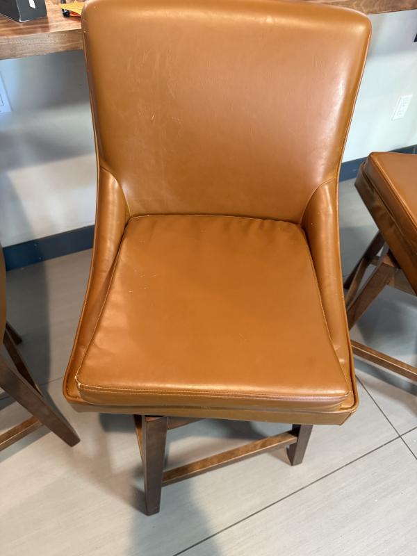 Sale Photo Thumbnail #366