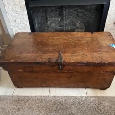 Rustic Chest Trunk