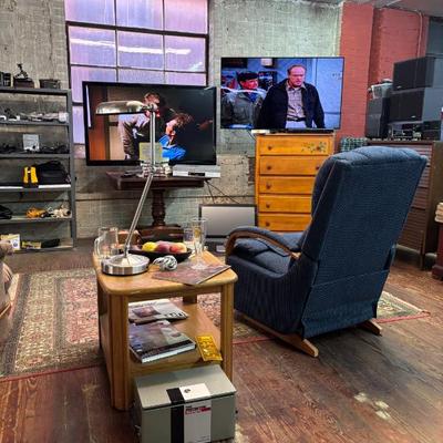 Sale Photo Thumbnail #37