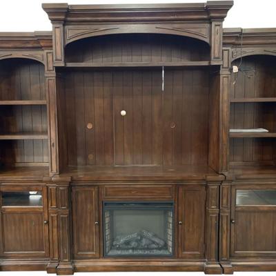 Sale Photo Thumbnail #576