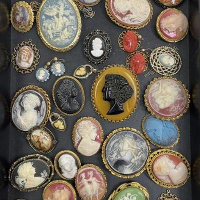 Sale Photo Thumbnail #722