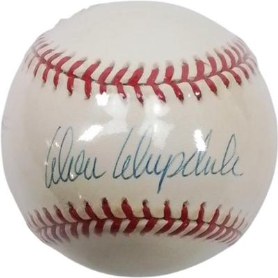 Sale Photo Thumbnail #239