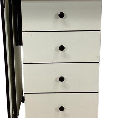 Sale Photo Thumbnail #550