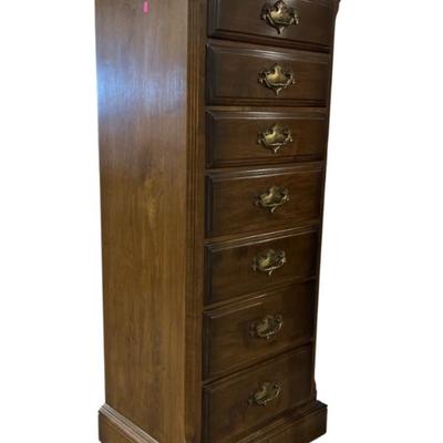 Sale Photo Thumbnail #634