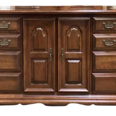 Sale Photo Thumbnail #593