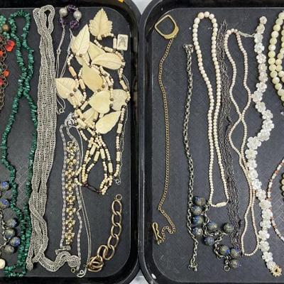 Sale Photo Thumbnail #738