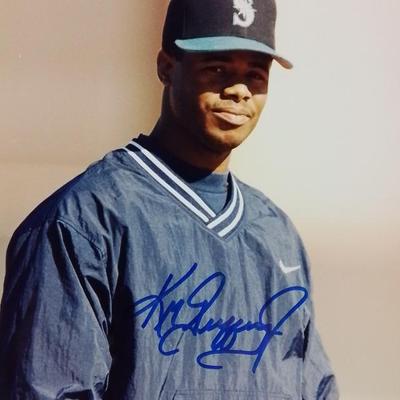 Sale Photo Thumbnail #256