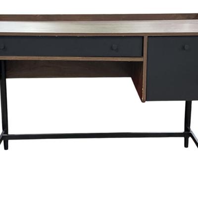 Sale Photo Thumbnail #680