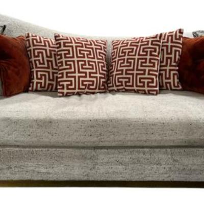 Sale Photo Thumbnail #681