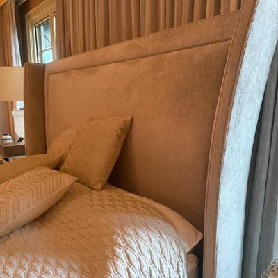 Sale Photo Thumbnail #120