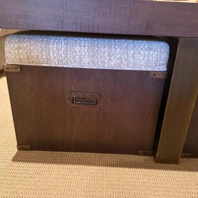 Sale Photo Thumbnail #196