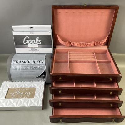 Sale Photo Thumbnail #268