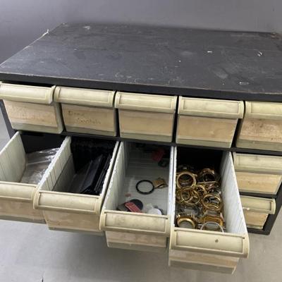 Sale Photo Thumbnail #205