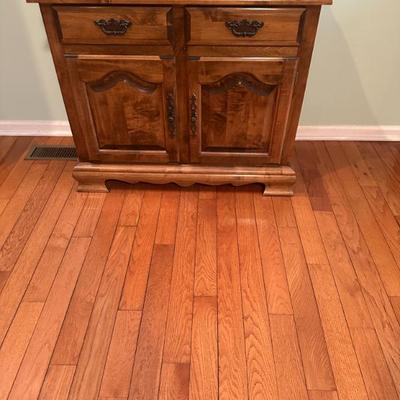 Sale Photo Thumbnail #39: Kincaid dry sink