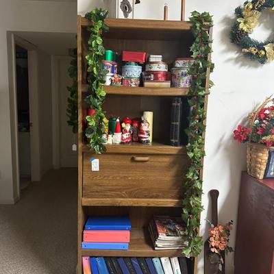 Sale Photo Thumbnail #32: bookcase/desk