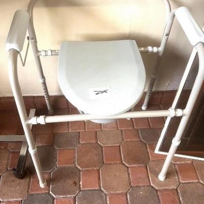 Sale Photo Thumbnail #214