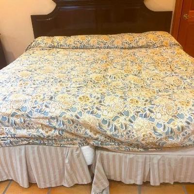 Sale Photo Thumbnail #124