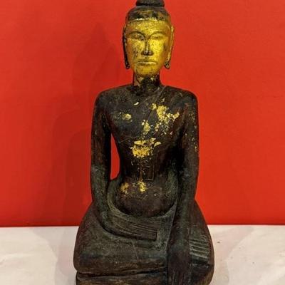 Antique Thai Seated Buddha sculpture, carved wood with remnants of red paid and gold leaf, acquired in Thailand c 1950-60’s, 9”