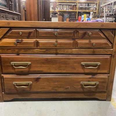 Sale Photo Thumbnail #146