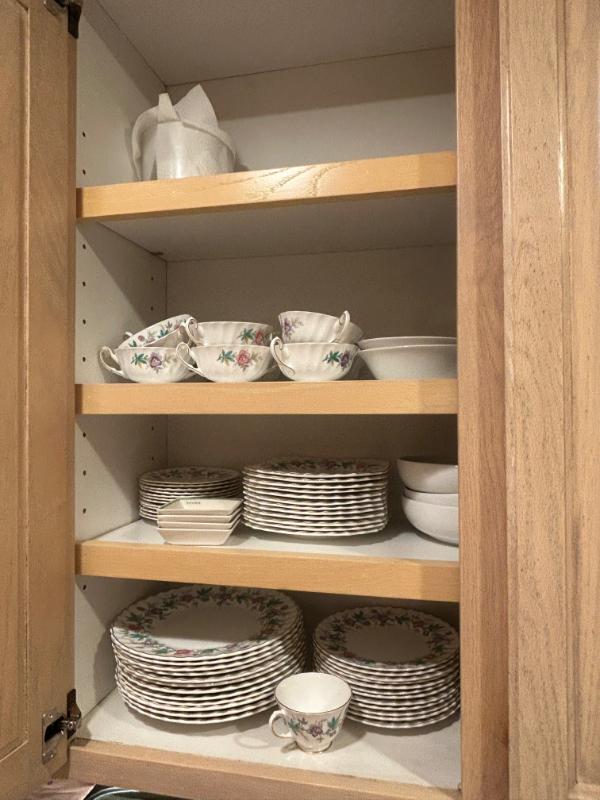 Sale Photo Thumbnail #11