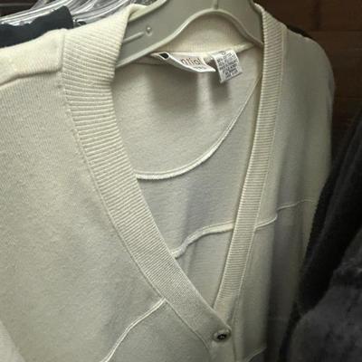 Sale Photo Thumbnail #109