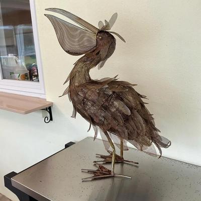 Metal Pelican 