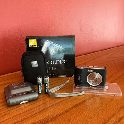 Nikon Coolpix L15