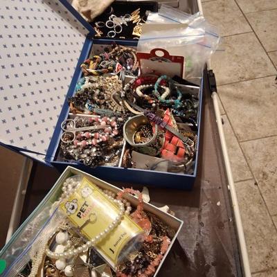 Sale Photo Thumbnail #26