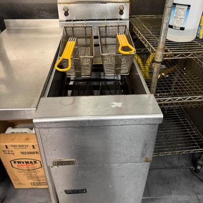 Sale Photo Thumbnail #42