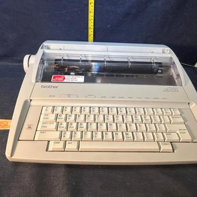 Sale Photo Thumbnail #411