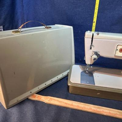 Sale Photo Thumbnail #407