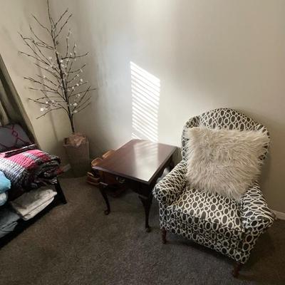 Sale Photo Thumbnail #76