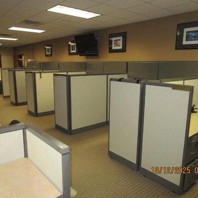 Sale Photo Thumbnail #13