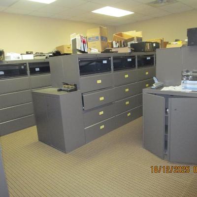 Sale Photo Thumbnail #9