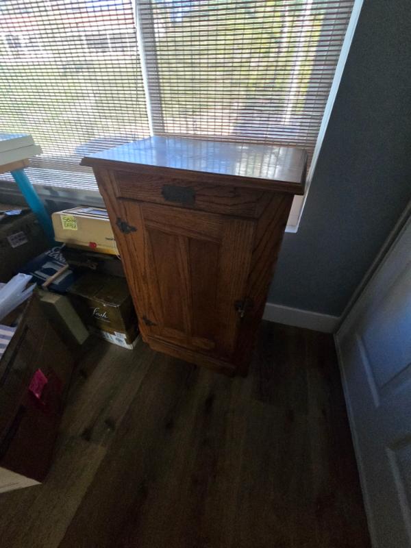 Sale Photo Thumbnail #9