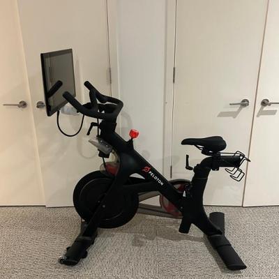 Sale Photo Thumbnail #65